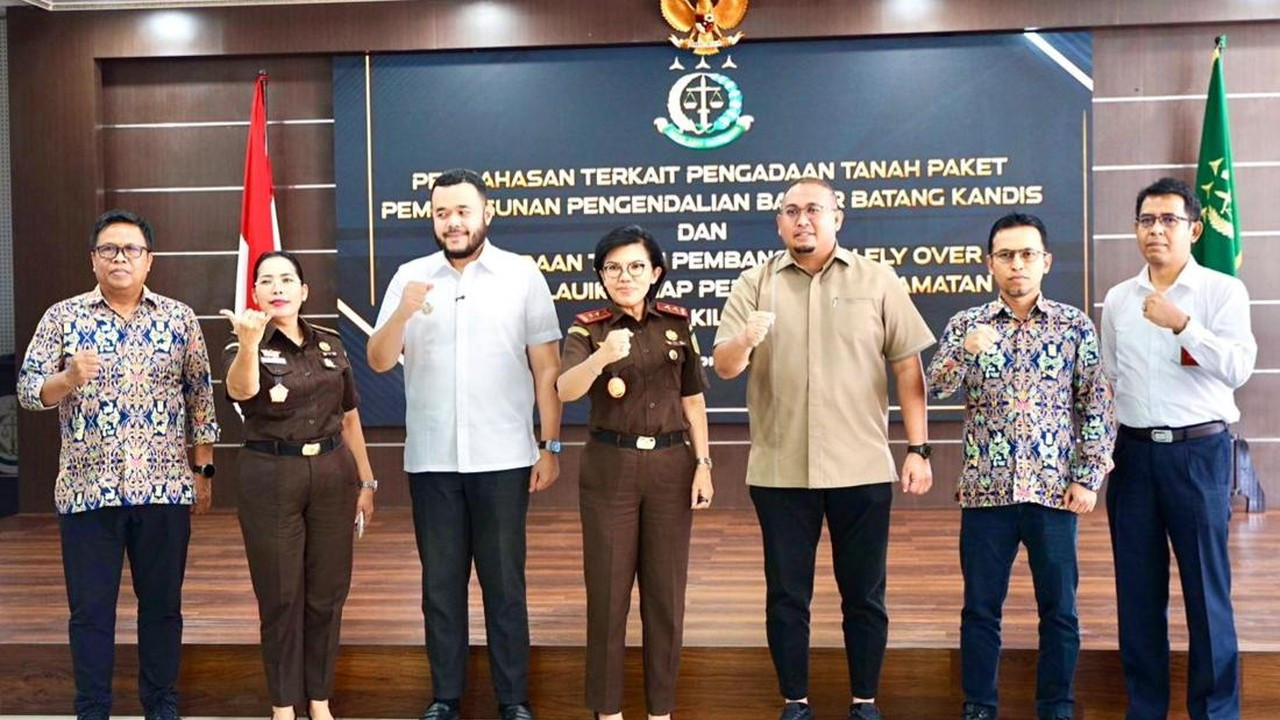 Andre Rosiade Fasilitasi Solusi Pembebasan Lahan Flyover Sitinjau Lauik dan Pengendali Banjir Batang Kandis