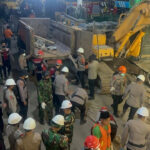 BNPB Perkirakan 49 Santri Masih Terjebak di Reruntuhan Ponpes Al Khoziny Sidoarjo