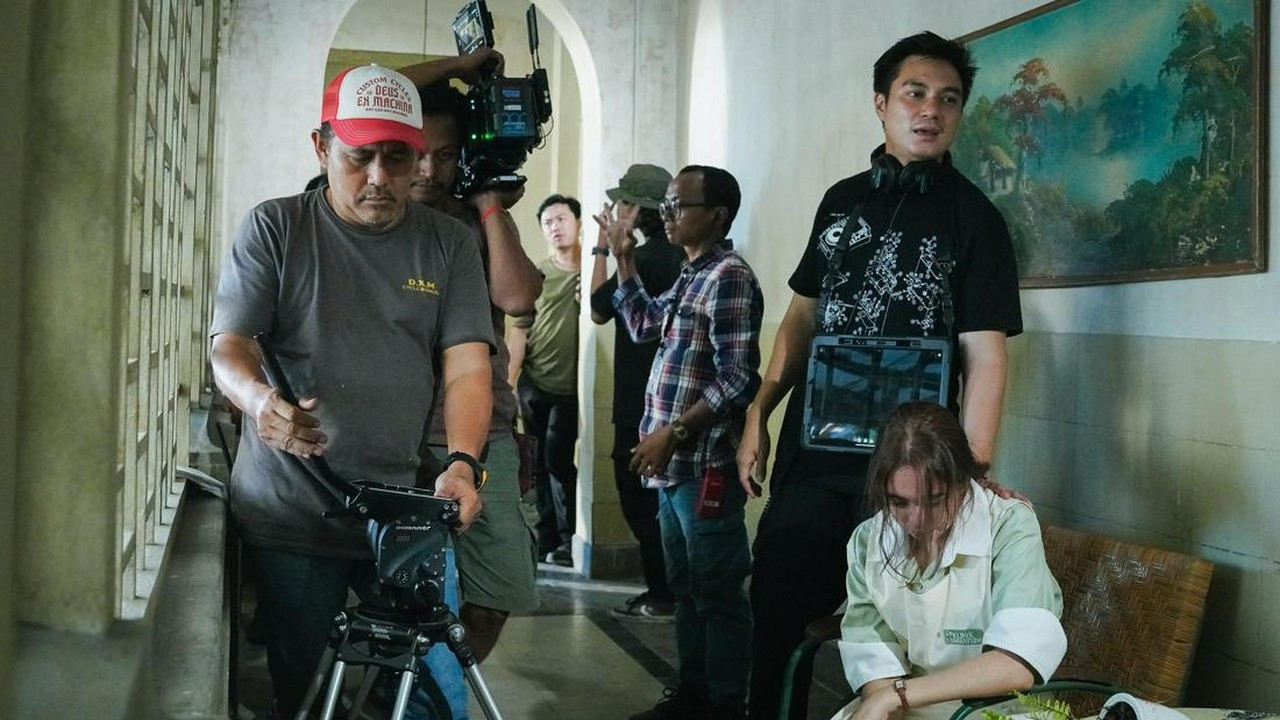Baim Wong Raih 3 Penghargaan di Asian Academy Creative Awards Lewat Film Lembayung