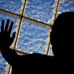 Bocah 7 Tahun di Ambon Disiram Air Panas oleh Ibu, Tubuhnya Luka Parah