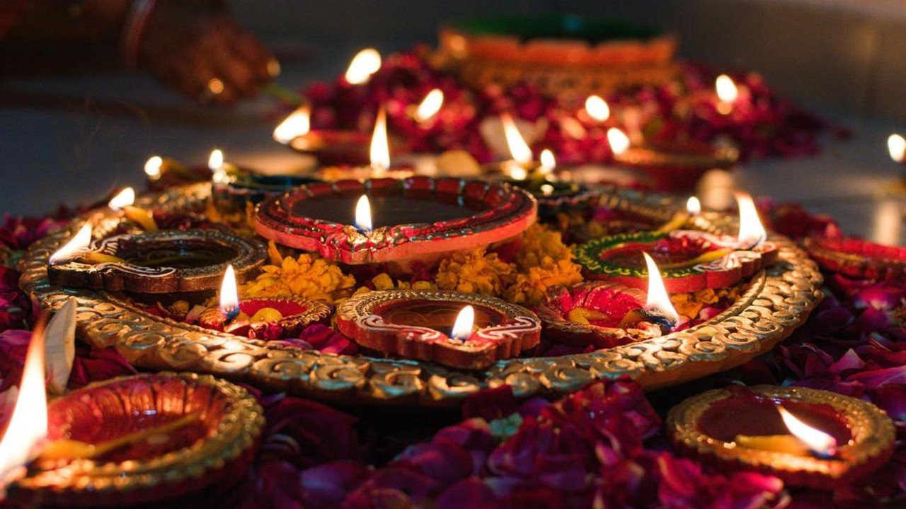 Diwali 2025: Apakah Hari Raya Ini Libur Nasional di Indonesia?