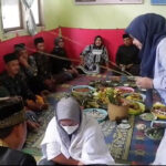 Dua Warga Bengkulu Dicambuk 100 Kali dan Didenda Rp 30 Juta Usai Terbukti Selingkuh