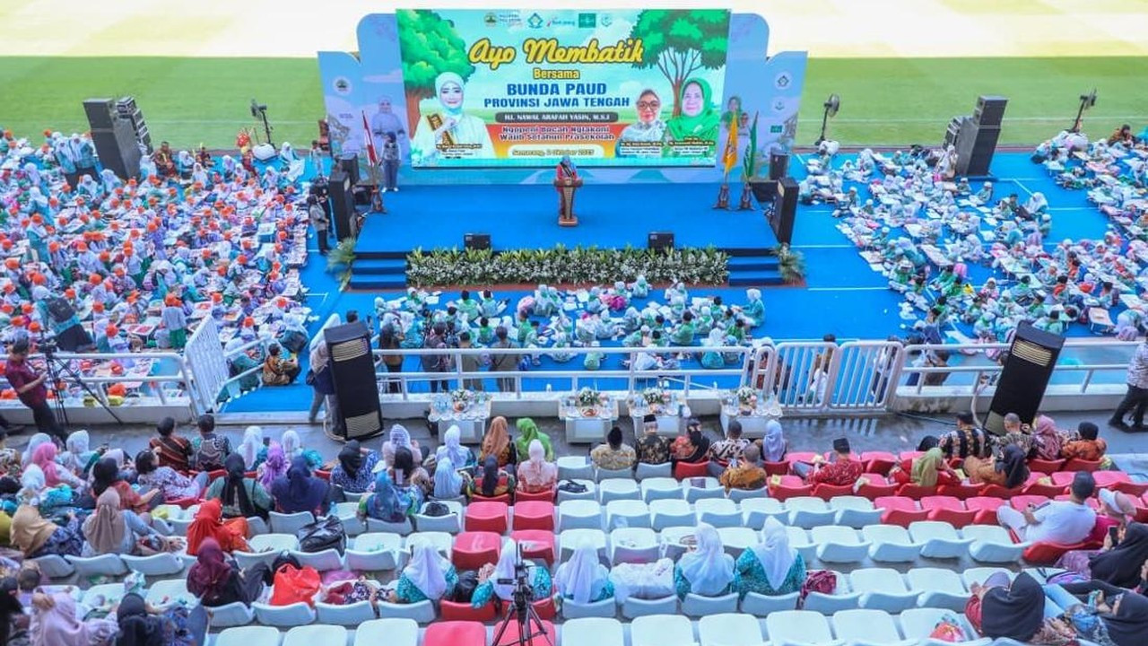 Gerakan Membatik PAUD di Jateng Pecahkan Rekor MURI dengan 27 Ribu Peserta
