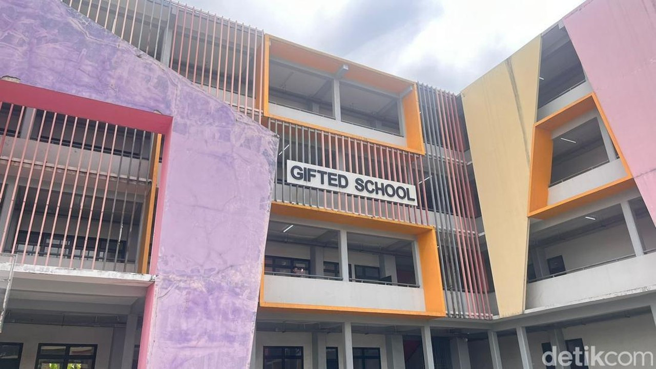 Gifted School Cawang Disulap Jadi SMP dan Sanggar Belajar, Gubernur Pastikan Tak Mangkrak Lagi Gifted School Cawang Disulap Jadi SMP dan Sanggar Belajar, Gubernur Pastikan Tak Mangkrak Lagi