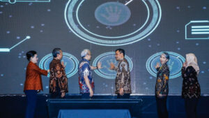 Gubernur Jateng Luncurkan Speling Melesat dan TB Express Percepat Deteksi TBC