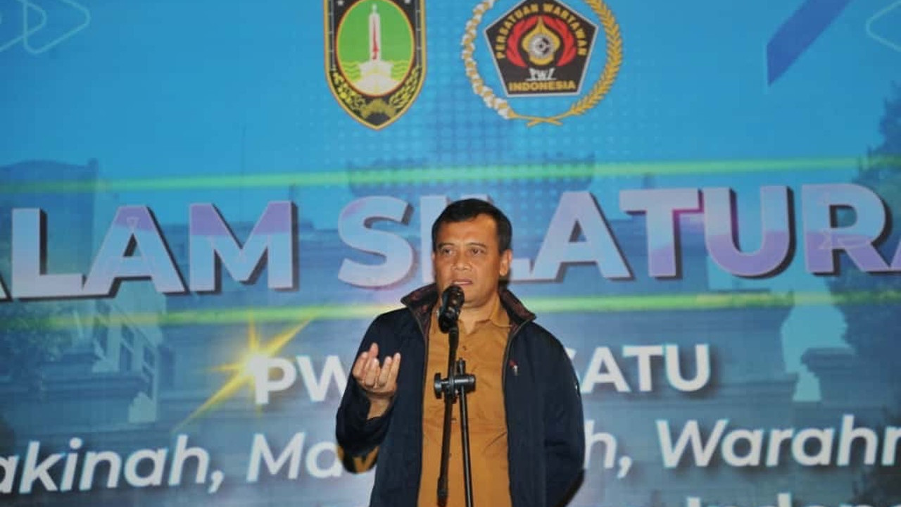 Gubernur Jateng Perkuat Sinergi dengan Pers saat Pengukuhan Pengurus Baru PWI Gubernur Jateng Perkuat Sinergi dengan Pers saat Pengukuhan Pengurus Baru PWI