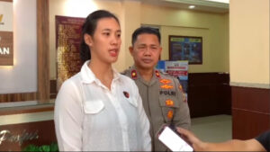 Ibu di Jaksel Buang Bayi ke Selokan, Akui Panik Usai Melahirkan Sendiri
