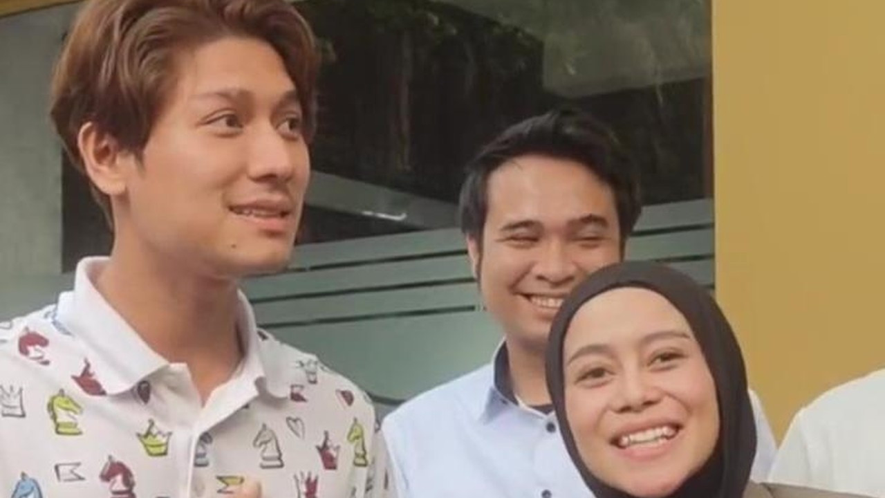 Isu Kehamilan Anak Ketiga Lesti Kejora Bikin Penasaran, Rizky Billar Beri Jawaban Santai