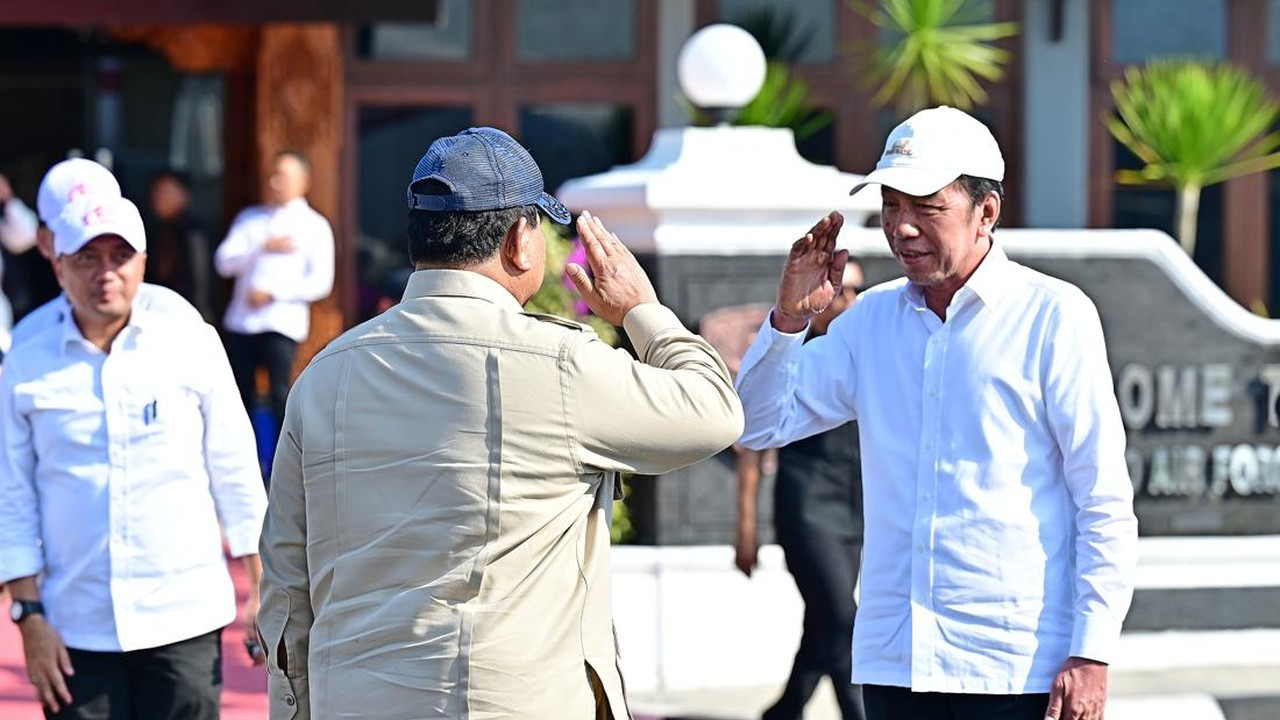 Jokowi Bertemu Prabowo di Jakarta, Bahas Apa Selama Dua Jam? Jokowi Bertemu Prabowo di Jakarta, Bahas Apa Selama Dua Jam?