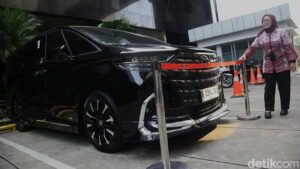 KPK Kembalikan Mobil Alphard Eks Wamenaker Noel, Ternyata Sewa Kemnaker