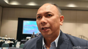 Komdigi Tegaskan Sistem Balik Nama HP Bukan Wajib, Hanya Perlindungan Sukarela