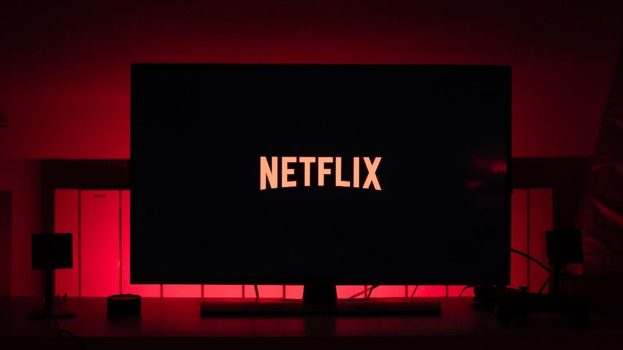 Komisi I DPR Desak Netflix Hentikan Penayangan Konten LGBT untuk Anak di Indonesia Komisi I DPR Desak Netflix Hentikan Penayangan Konten LGBT untuk Anak di Indonesia