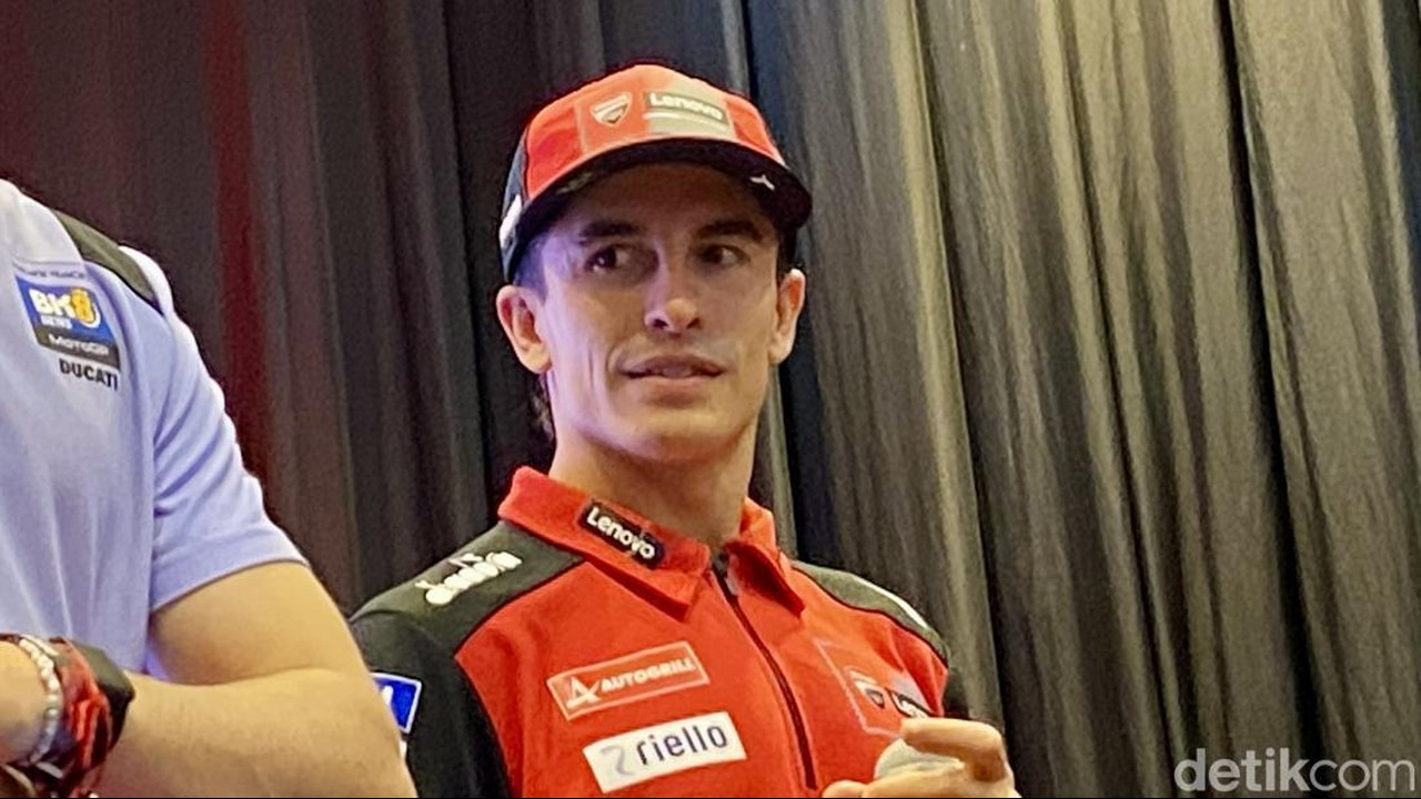 Marc Marquez Buka Suara Soal Tak Dianggap Rival Terberat Valentino Rossi