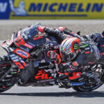 Marco Bezzecchi Juara Sprint Race MotoGP Mandalika 2025, Marc Marquez Terpental