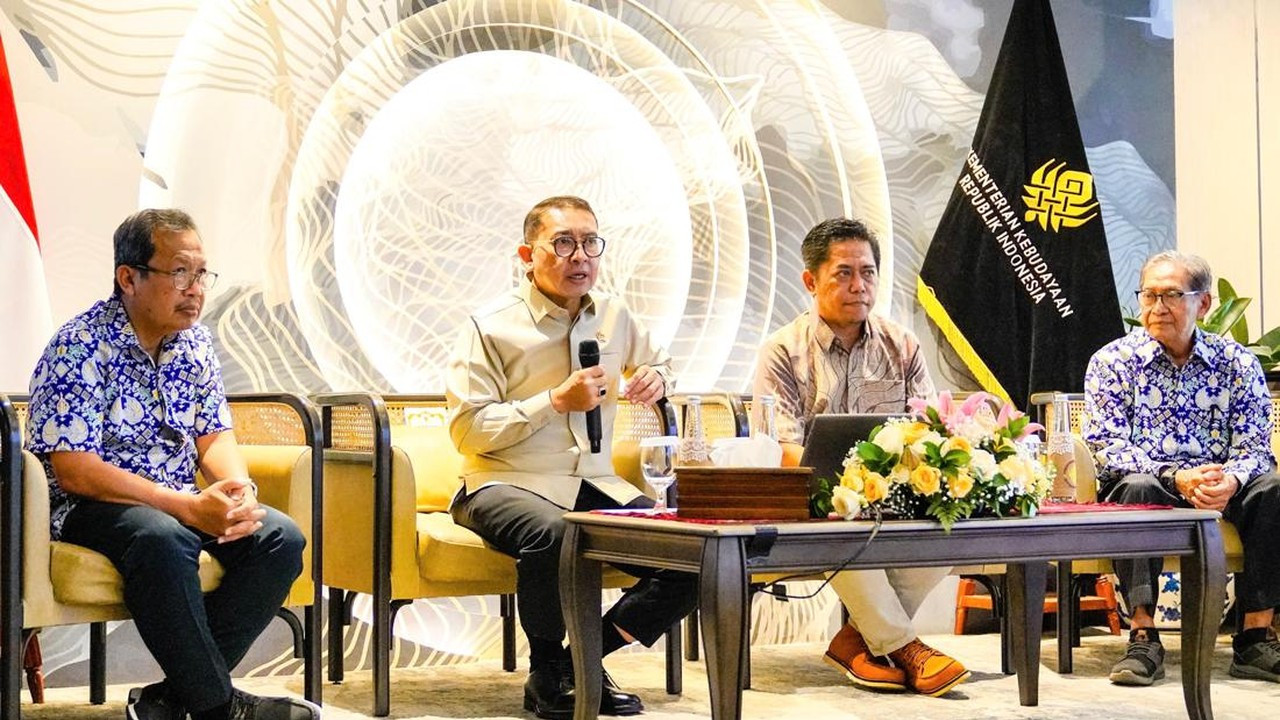 Menbud Fadli Zon Dorong Kerja Sama Budaya dengan Museum Studio Prancis Menbud Fadli Zon Dorong Kerja Sama Budaya dengan Museum Studio Prancis