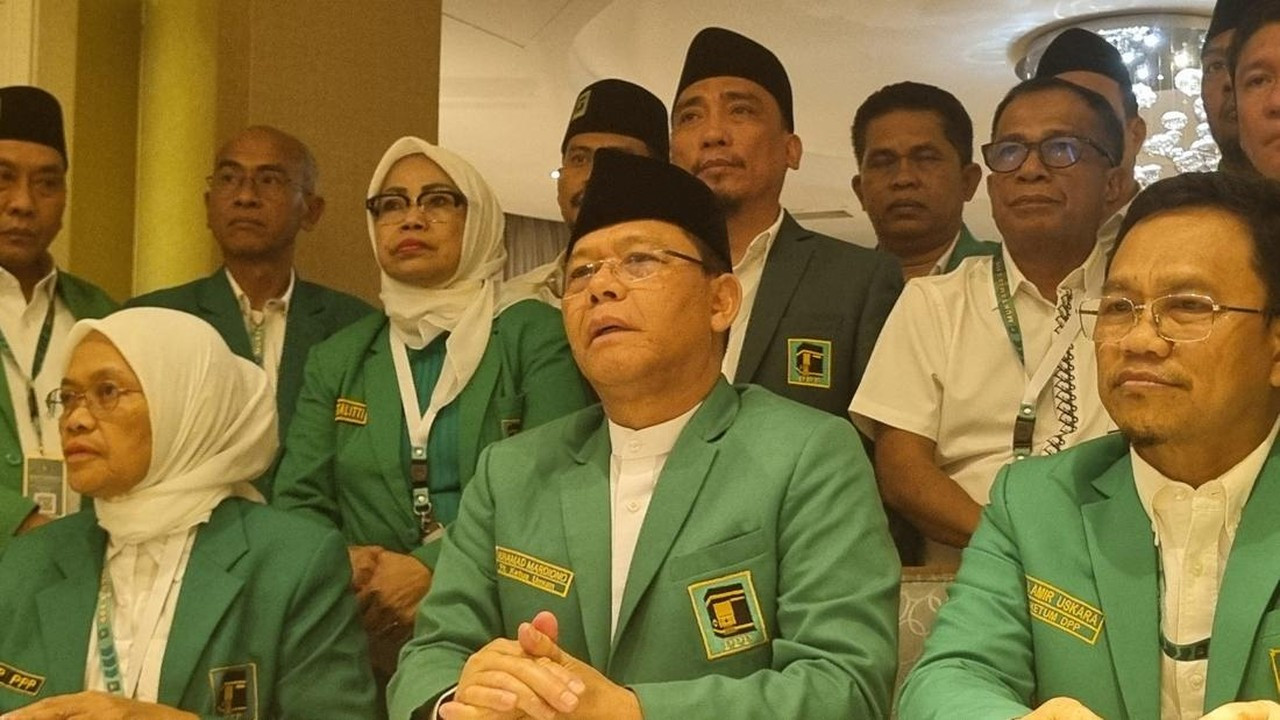 Menkum Resmi Teken SK Kepengurusan PPP di Bawah Ketum Mardiono