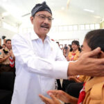 Mensos Puji Talenta Siswa Sekolah Rakyat Banyuwangi Saat Kunker