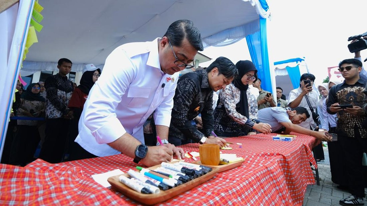 Menteri Ekraf Resmikan Sekolah Garuda di Kalsel, Dukung Pendidikan Unggul Daerah