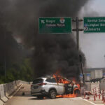 Minibus Terbakar di Km 41 Tol Jagorawi Arah Jakarta, Diduga Akibat Kecelakaan Tunggal