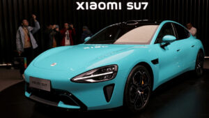 Mobil Listrik Xiaomi SU7 Jalan Sendiri, iPhone 15 Pro Max Jadi Penyebabnya