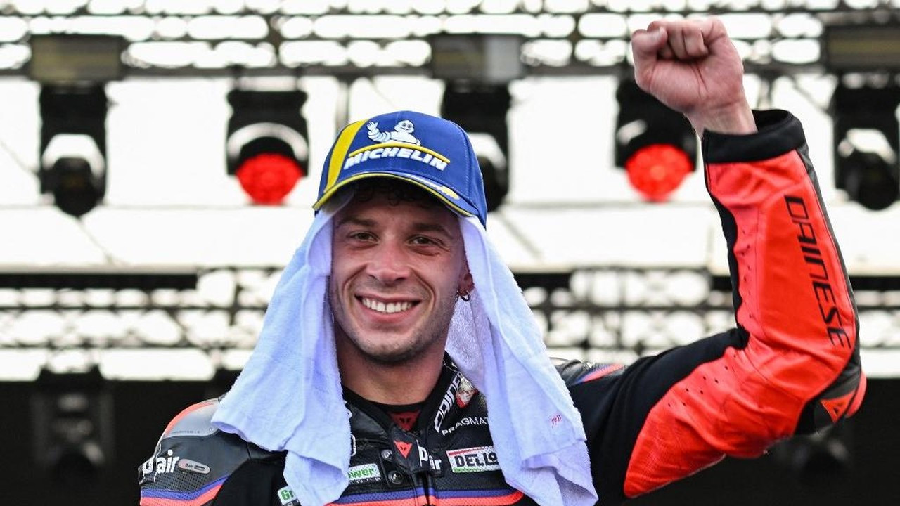Murid Rossi Marco Bezzecchi Minta Maaf Setelah Tabrak Marc Marquez di Mandalika