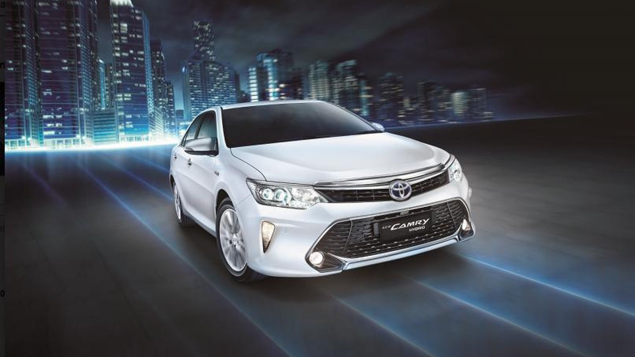 Pemilik Alphard, Camry, Vios dan Yaris Diminta Segera Cek Airbag di Bengkel Resmi Toyota