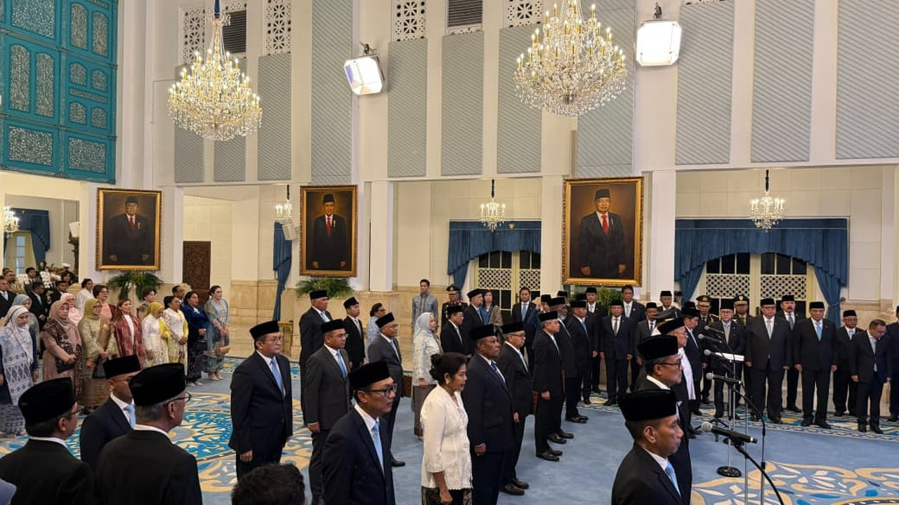 Prabowo Bentuk Komite Percepatan Pembangunan Papua, Velix Wanggai Jadi Ketua