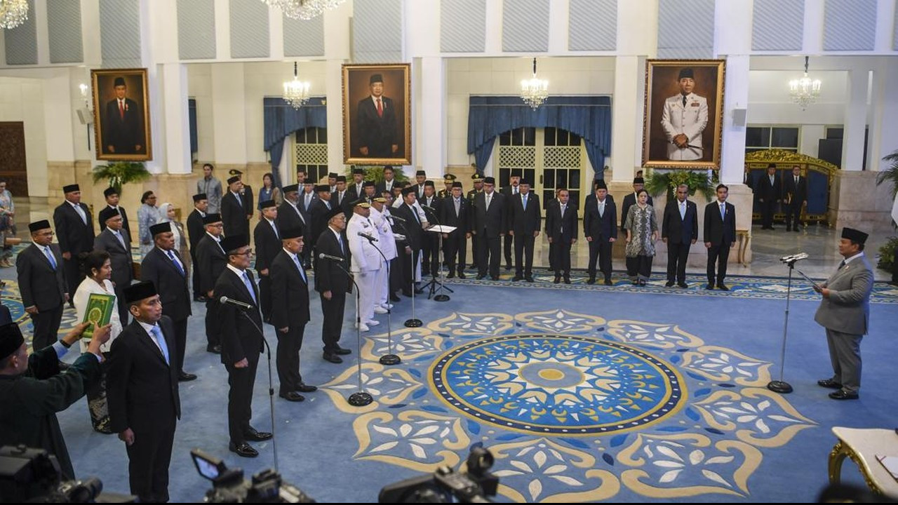 Prabowo Lantik 25 Pejabat Baru, Termasuk Wamen dan Asisten Khusus Presiden