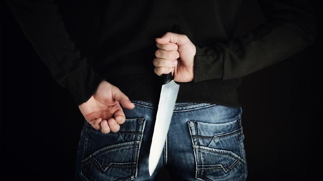 Pria Mabuk di Luwu Tikam Dua Warga Saat Cari Tempat Judi, Korban Luka-Luka