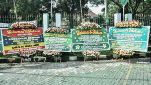 Ratusan Karangan Bunga Meriahkan Kantor DPP PPP Usai Mardiono Resmi Jadi Ketum