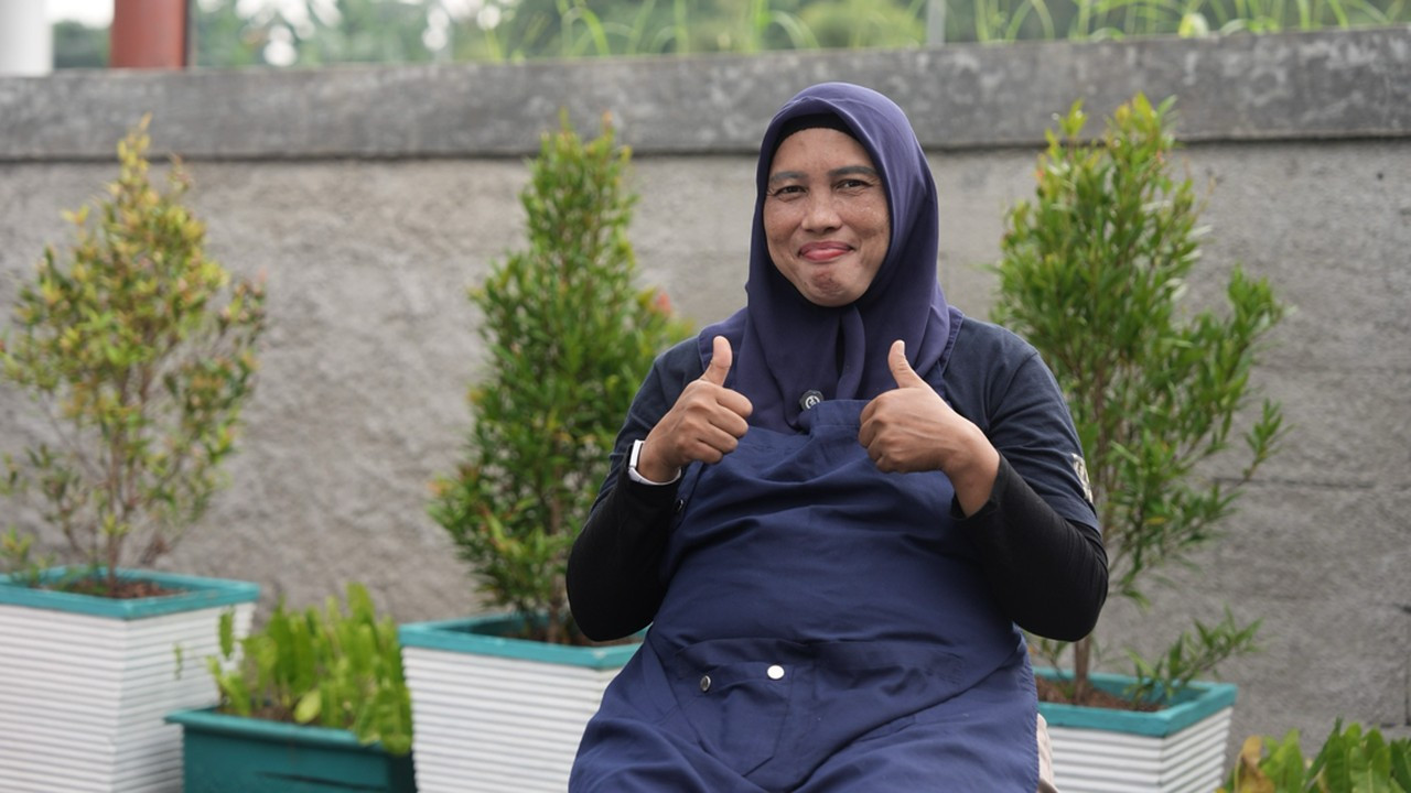 Relawan SPPG Tangsel Ungkap Peran Program MBG Bantu Sekolahkan Anak Relawan SPPG Tangsel Ungkap Peran Program MBG Bantu Sekolahkan Anak