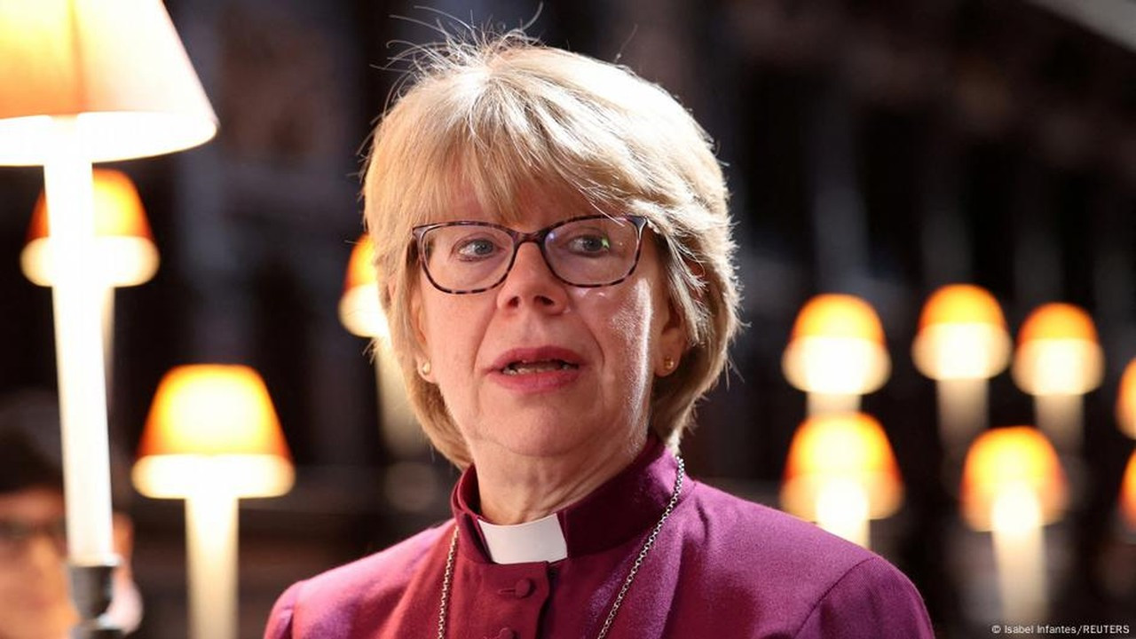 Sarah Mullally Jadi Uskup Agung Canterbury Perempuan Pertama Gereja Inggris Sarah Mullally Jadi Uskup Agung Canterbury Perempuan Pertama Gereja Inggris