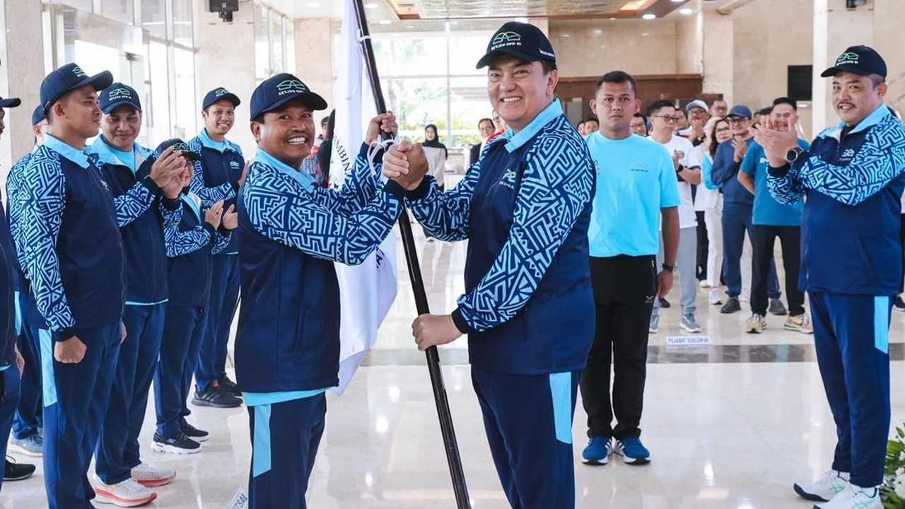 Sekjen DPD Lepas Kontingen PORNAS KORPRI XVII, Tekankan Semangat Juang Tinggi Sekjen DPD Lepas Kontingen PORNAS KORPRI XVII, Tekankan Semangat Juang Tinggi