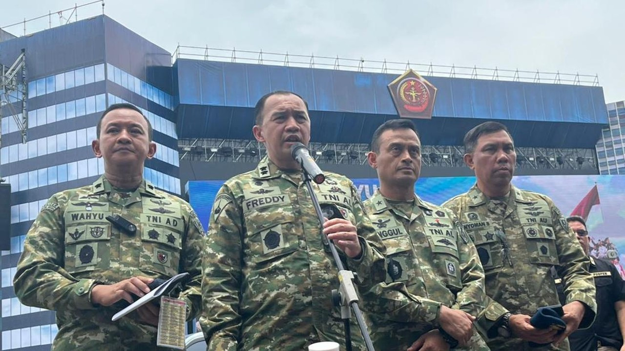 TNI Tegaskan Tindak Lanjut Laporan Pelanggaran Prajurit, Bukan Hanya Kasus Artis TNI Tegaskan Tindak Lanjut Laporan Pelanggaran Prajurit, Bukan Hanya Kasus Artis