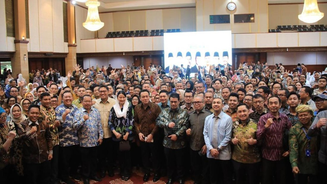 Wamentan Sudaryono: HKTI Siap Maksimalkan Peran Wujudkan Kedaulatan Pangan Wamentan Sudaryono: HKTI Siap Maksimalkan Peran Wujudkan Kedaulatan Pangan